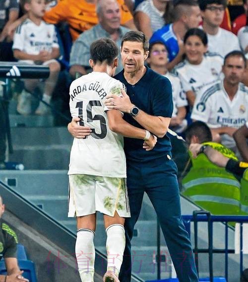 罗马诺:皇马热刺正在协商贝尔转会的最后细节